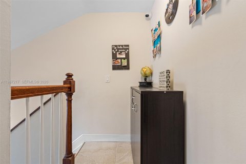 Condominio en venta en Miami, Florida, 3 dormitorios, 124.49 m2 № 2046653 - foto 17