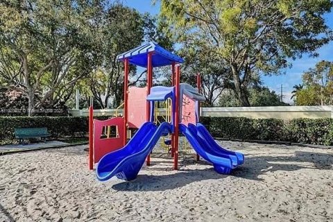 Adosado en alquiler en Dania Beach, Florida, 2 dormitorios, 103.12 m2 № 1975121 - foto 9