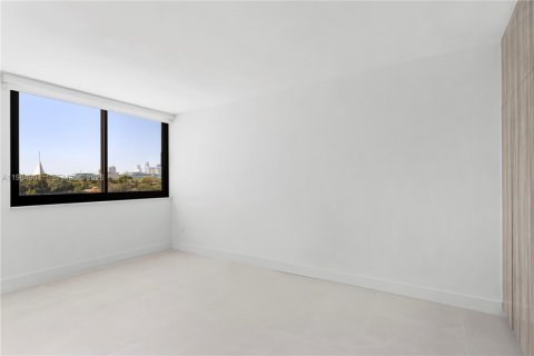 Снять в аренду кондоминиум в Майами, Флорида 3 спальни, 186.73м2, № 2050838 - фото 14