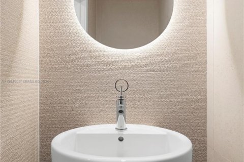 Снять в аренду кондоминиум в Майами, Флорида 3 спальни, 186.73м2, № 2050838 - фото 7