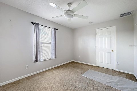 Villa ou maison à louer à Kissimmee, Floride: 4 chambres, 222.87 m2 № 2394177 - photo 29