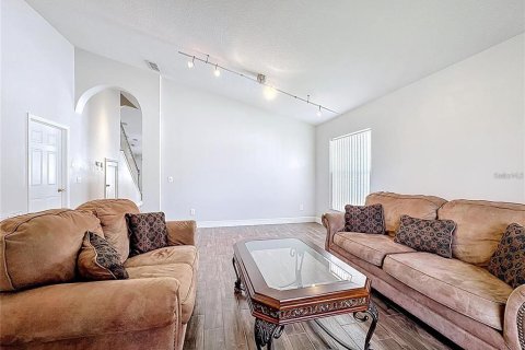Villa ou maison à louer à Kissimmee, Floride: 4 chambres, 222.87 m2 № 2394177 - photo 17