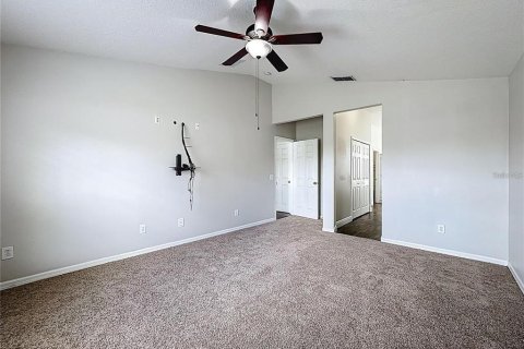 Villa ou maison à louer à Kissimmee, Floride: 4 chambres, 222.87 m2 № 2394177 - photo 20
