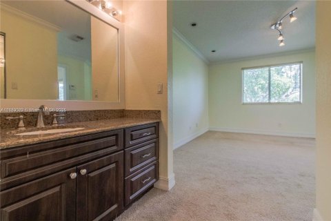 Condominio en alquiler en Coral Springs, Florida, 2 dormitorios, 96.99 m2 № 1958889 - foto 23