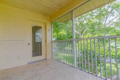 Condominio en alquiler en Coral Springs, Florida, 2 dormitorios, 96.99 m2 № 1958889 - foto 18