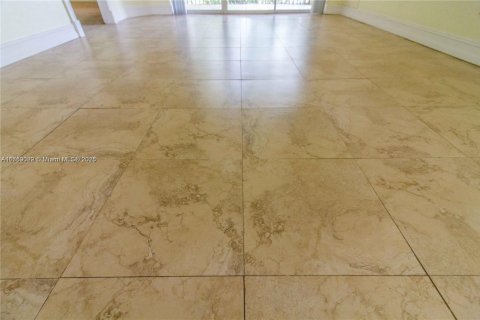 Condominio en alquiler en Coral Springs, Florida, 2 dormitorios, 96.99 m2 № 1958889 - foto 17