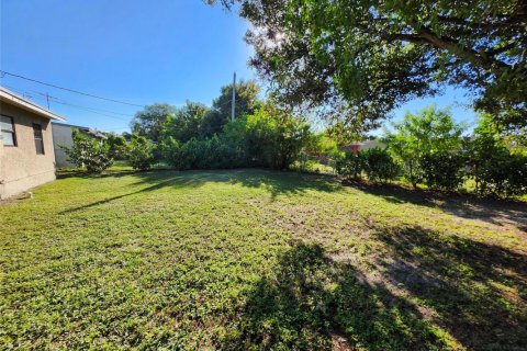 Casa en venta en Fort Lauderdale, Florida, 2 dormitorios, 66.89 m2 № 2181335 - foto 5
