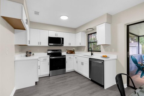 Villa ou maison à vendre à Dade City, Floride: 2 chambres, 92.81 m2 № 1802215 - photo 13