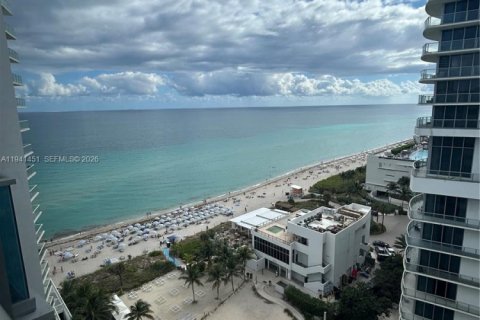 Condo à Hollywood, Floride, 3 chambres  № 2001269