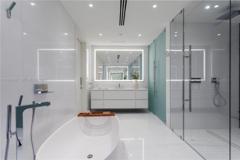 Copropriété à vendre à Miami, Floride: 5 chambres, 397.9 m2 № 2041939 - photo 27