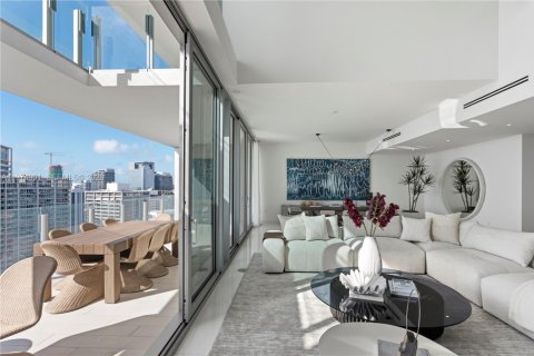 Copropriété à vendre à Miami, Floride: 5 chambres, 397.9 m2 № 2041939 - photo 13