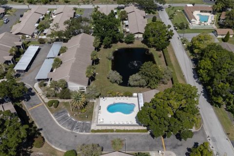 Condo in Dunedin, Florida, 2 bedrooms № 2229142 - photo 21