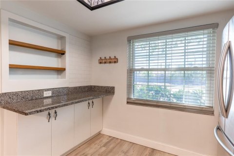 Condo in Dunedin, Florida, 2 bedrooms № 2229142 - photo 4