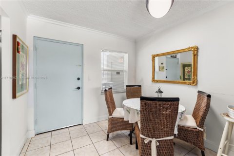 Condominio en venta en Fort Lauderdale, Florida, 1 dormitorio, 65.96 m2 № 1867180 - foto 9