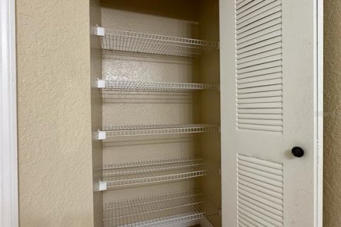 Condo in Kissimmee, Florida, 2 bedrooms  № 1908423 - photo 7