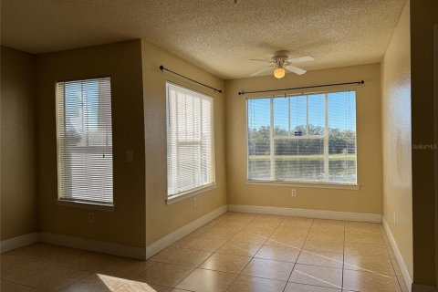 Condo in Kissimmee, Florida, 2 bedrooms  № 1908423 - photo 20