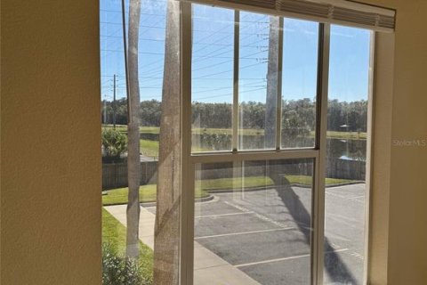 Condo in Kissimmee, Florida, 2 bedrooms  № 1908423 - photo 26
