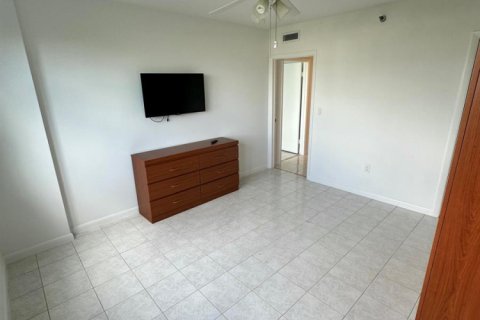 Купить кондоминиум в Холливуд, Флорида 4 комнаты, 108.14м2, № 2246567 - фото 27
