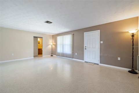 House in Punta Gorda, Florida 2 bedrooms, 144.56 sq.m. № 1743351 - photo 14