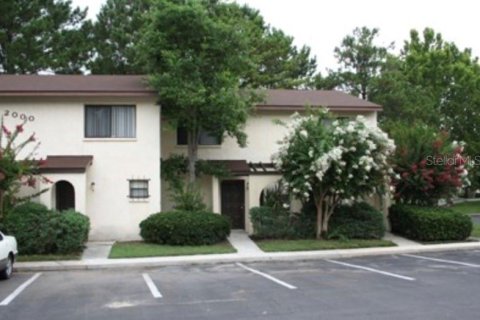 Adosado en alquiler en Gainesville, Florida, 2 dormitorios, 101.08 m2 № 1845410 - foto 1