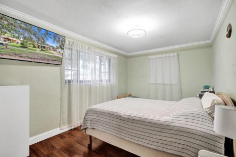 Villa ou maison à vendre à Hollywood, Floride: 2 chambres, 102.94 m2 № 2422863 - photo 22