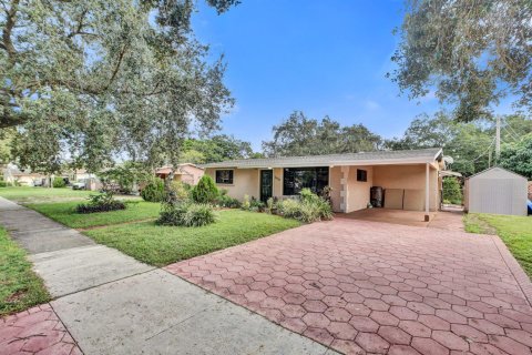 Villa ou maison à vendre à Hollywood, Floride: 2 chambres, 102.94 m2 № 2422863 - photo 2