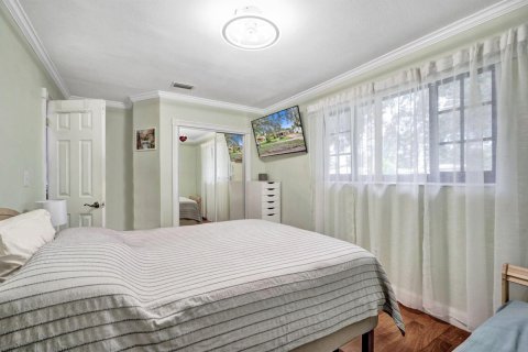 Villa ou maison à vendre à Hollywood, Floride: 2 chambres, 102.94 m2 № 2422863 - photo 25