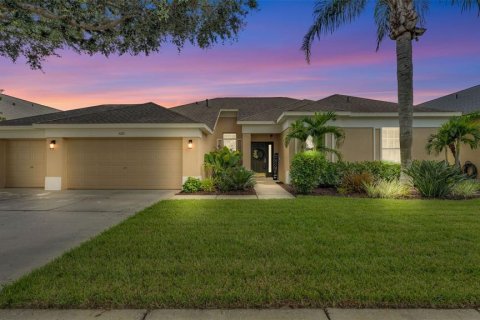 Casa en venta en Valrico, Florida, 4 dormitorios, 242.38 m2 № 1914751 - foto 1