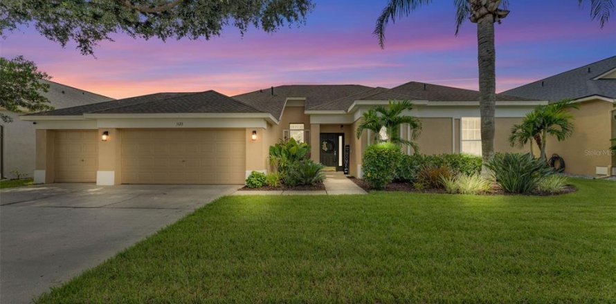 Casa en Valrico, Florida 4 dormitorios, 242.38 m2 № 1914751