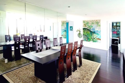 Снять в аренду кондоминиум в Ки-Бискейн, Флорида 2 спальни, 114.36м2, № 1974357 - фото 5