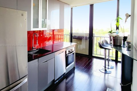 Снять в аренду кондоминиум в Ки-Бискейн, Флорида 2 спальни, 114.36м2, № 1974357 - фото 6