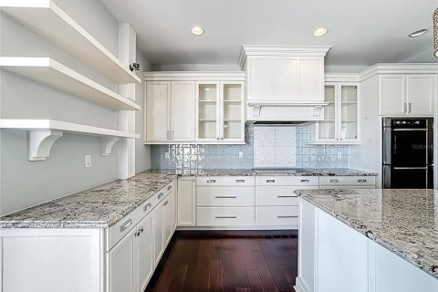 Casa en venta en Holmes Beach, Florida, 5 dormitorios, 492.38 m2 № 2226356 - foto 18