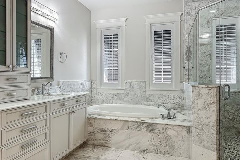 Casa en venta en Holmes Beach, Florida, 5 dormitorios, 492.38 m2 № 2226356 - foto 27