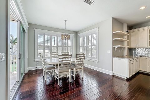 Casa en venta en Holmes Beach, Florida, 5 dormitorios, 492.38 m2 № 2226356 - foto 23