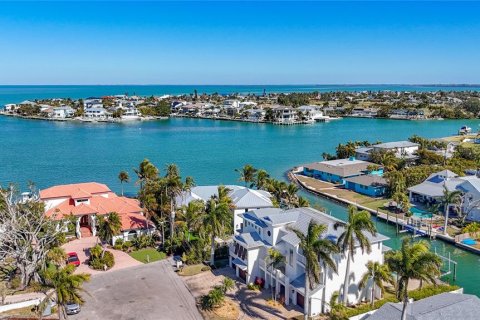 Casa en Holmes Beach, Florida 5 dormitorios, 492.38 m2 № 2226356