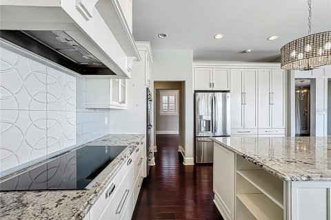 Casa en venta en Holmes Beach, Florida, 5 dormitorios, 492.38 m2 № 2226356 - foto 16