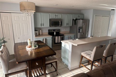 House in Winter Garden, Florida 3 bedrooms, 160.07 sq.m. № 1900888 - photo 6