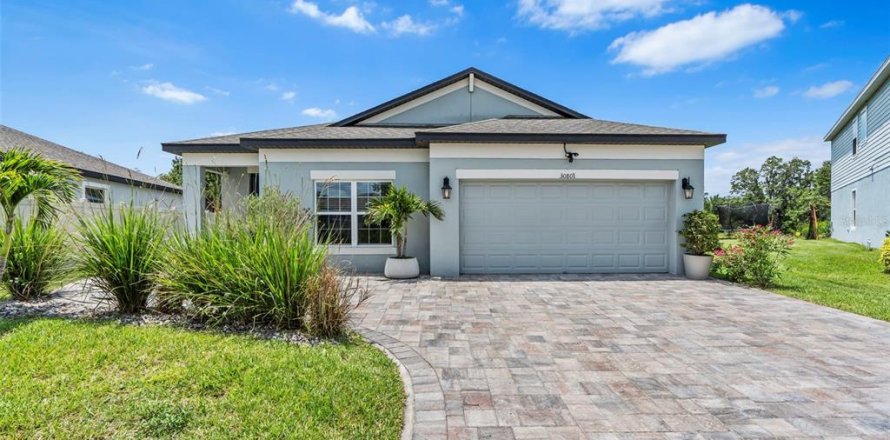 Villa ou maison à Wesley Chapel, Floride 4 chambres, 194.72 m2 № 1759893