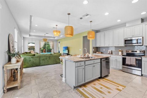 Villa ou maison à vendre à Wesley Chapel, Floride: 4 chambres, 194.72 m2 № 1759893 - photo 21
