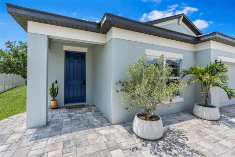 Villa ou maison à vendre à Wesley Chapel, Floride: 4 chambres, 194.72 m2 № 1759893 - photo 13