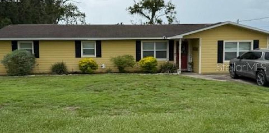 Casa en Dade City, Florida 4 dormitorios, 204.01 m2 № 1837007