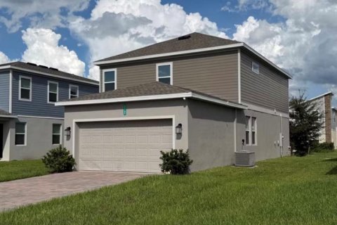 House in Apopka, Florida 3 bedrooms, 188.03 sq.m. № 2366722