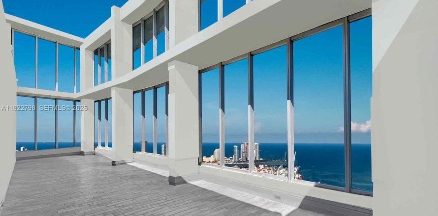 Condo à Miami, Floride, 5 chambres  № 1982696