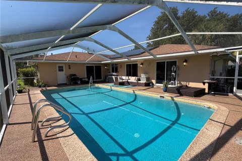 Casa en venta en Winter Haven, Florida, 3 dormitorios, 190.82 m2 № 2157517 - foto 21