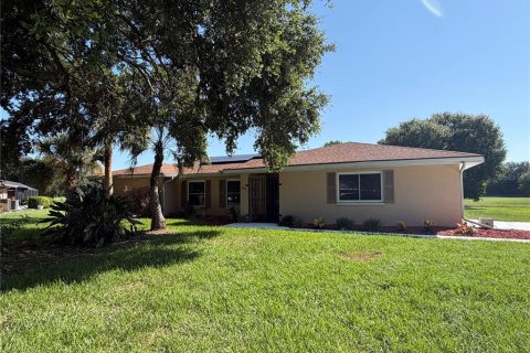 Casa en Winter Haven, Florida 3 dormitorios, 190.82 m2 № 2157517