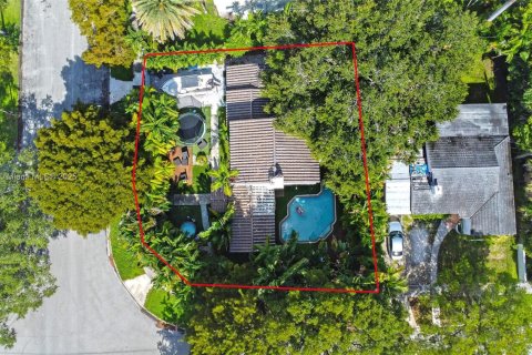 Купить виллу или дом в Майами, Флорида 4 спальни, 233.93м2, № 1948364 - фото 15