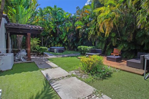 Купить виллу или дом в Майами, Флорида 4 спальни, 233.93м2, № 1948364 - фото 7