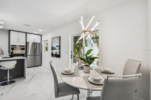 Appartement à louer à Saint Petersburg, Floride: 2 chambres, 269.6 m2 № 1771853 - photo 15