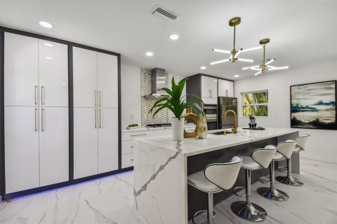 Appartement à louer à Saint Petersburg, Floride: 2 chambres, 269.6 m2 № 1771853 - photo 25