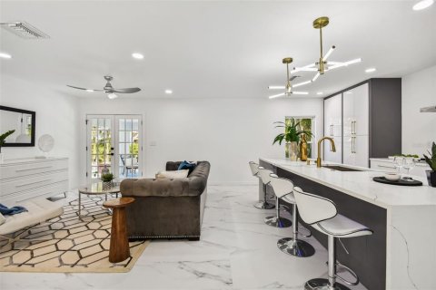 Appartement à louer à Saint Petersburg, Floride: 2 chambres, 269.6 m2 № 1771853 - photo 17